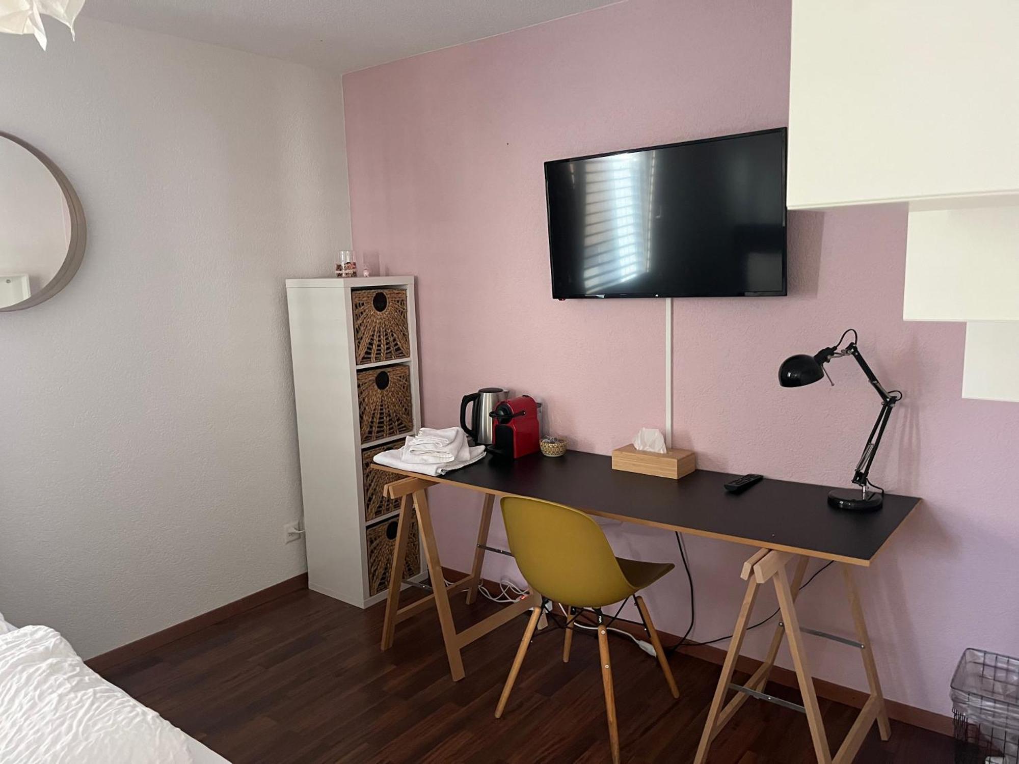 Böttstein Schoene Doppelzimmer In Mandach מראה חיצוני תמונה